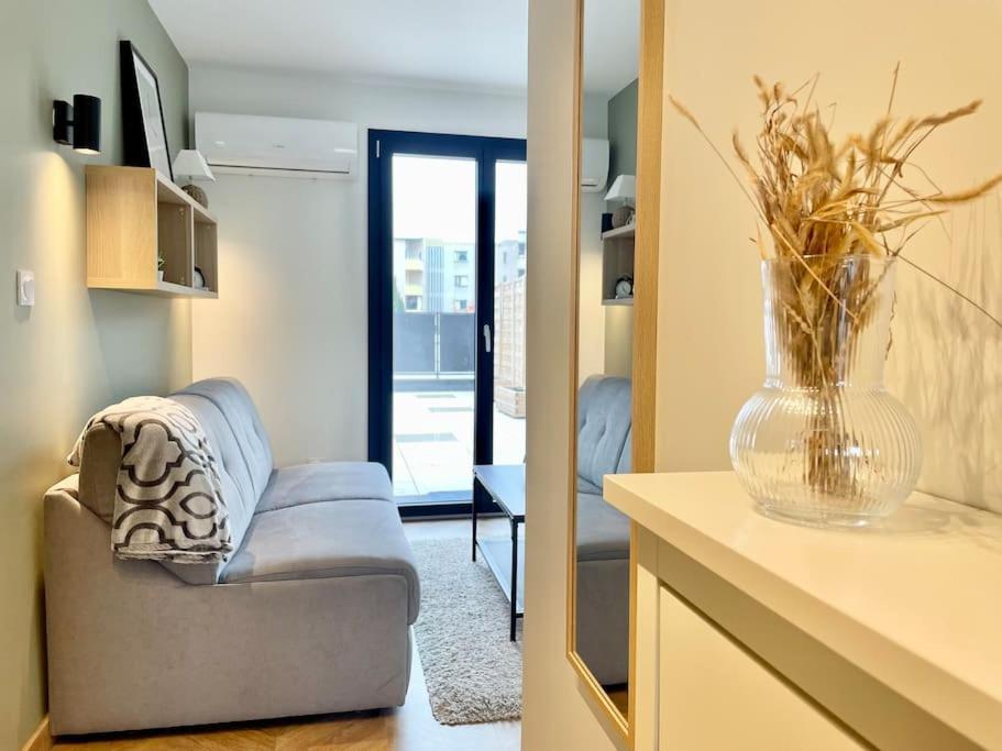 Apartament Le Flachet - Climatisation - Wifi Villeurbanne Zewnętrze zdjęcie